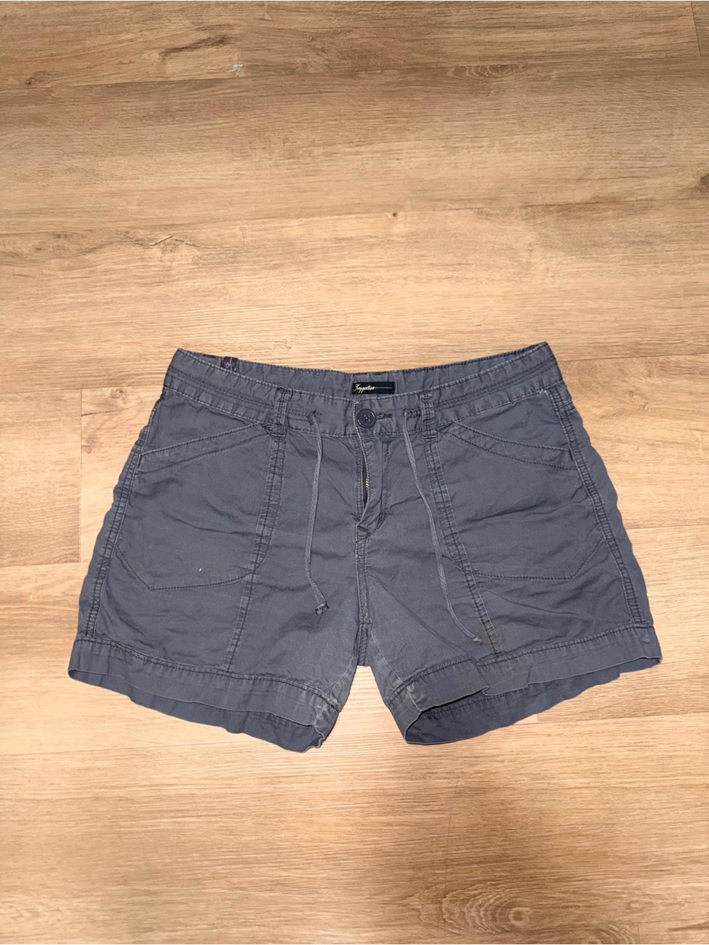 Signature Khaki Women's Cargo Shorts in Slate